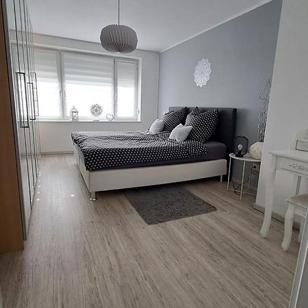 Ferienwohnung Lion Oschersleben Exteriör bild